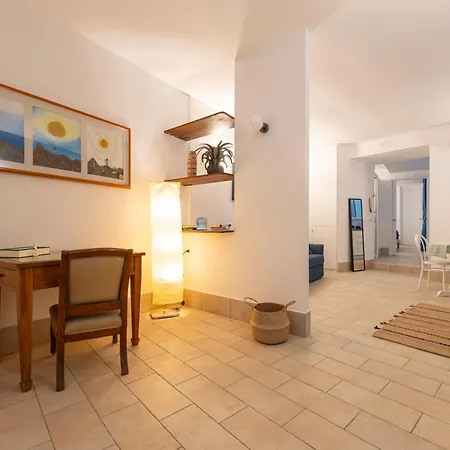 Apartment La Residenza Di Enrica Naples