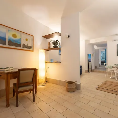 La Residenza Di Enrica Naples